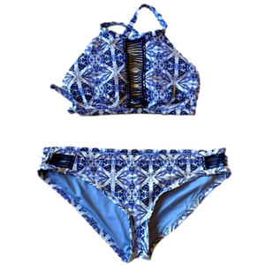 Adore Me bikini. Top size large, bottoms x-large. Both in EUC.